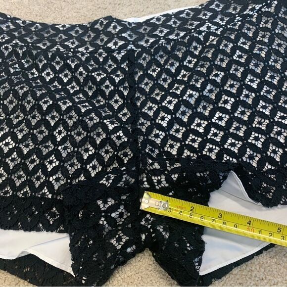 𝅺KENSIE White black lace shorts Sz 12 NWOT - Picture 8 of 11